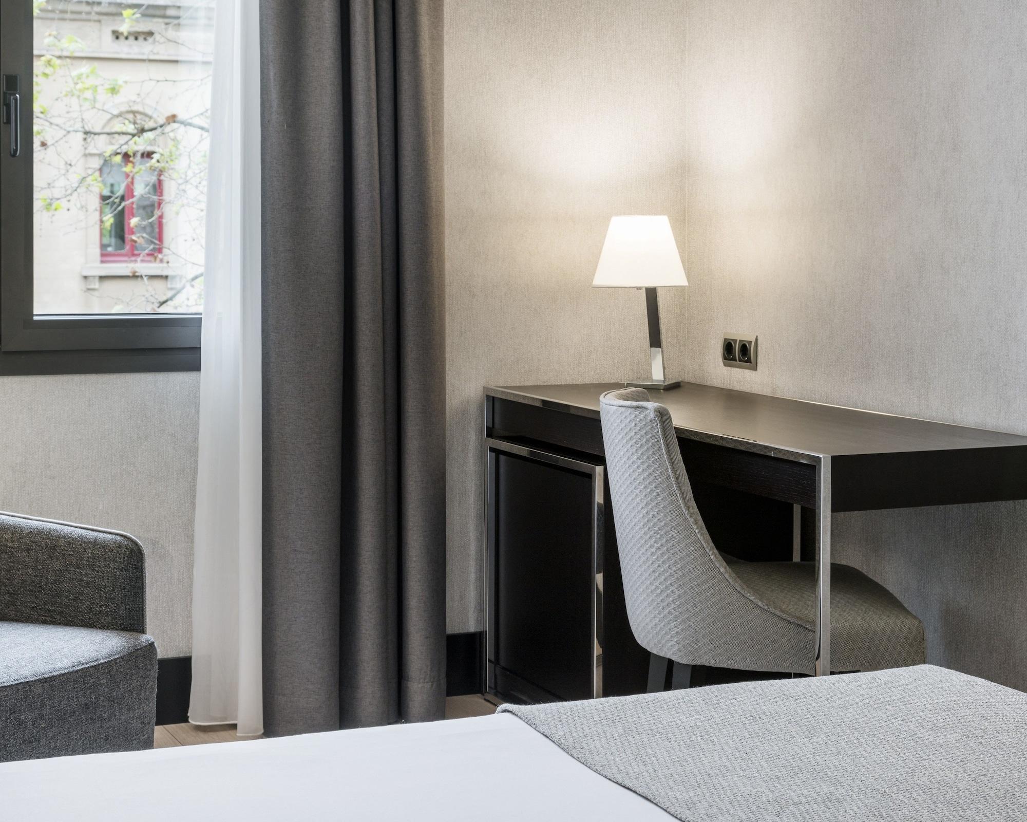 Ilunion Bel-art Hotel 4*